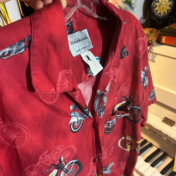 Halekulani Hawaii Red Motorcycle Pattern Men's Shirt XL - Picture 10 of 11